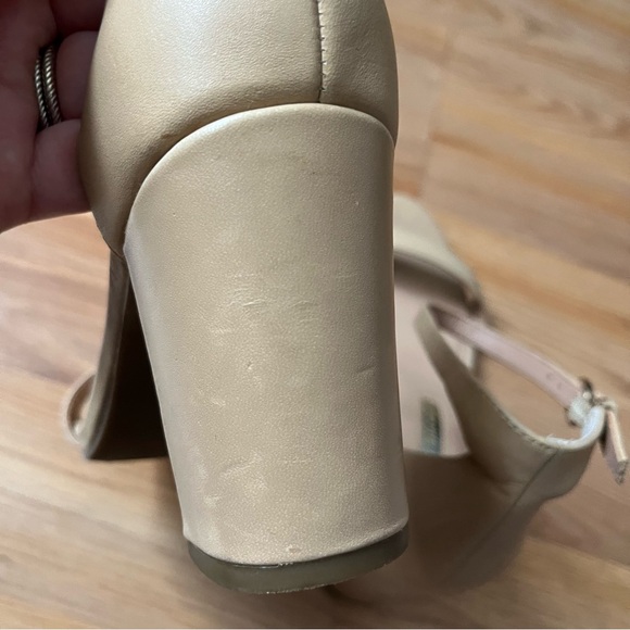 Audrey Brooke Nadine Sandals in Nude Leather - Picture 5 of 6